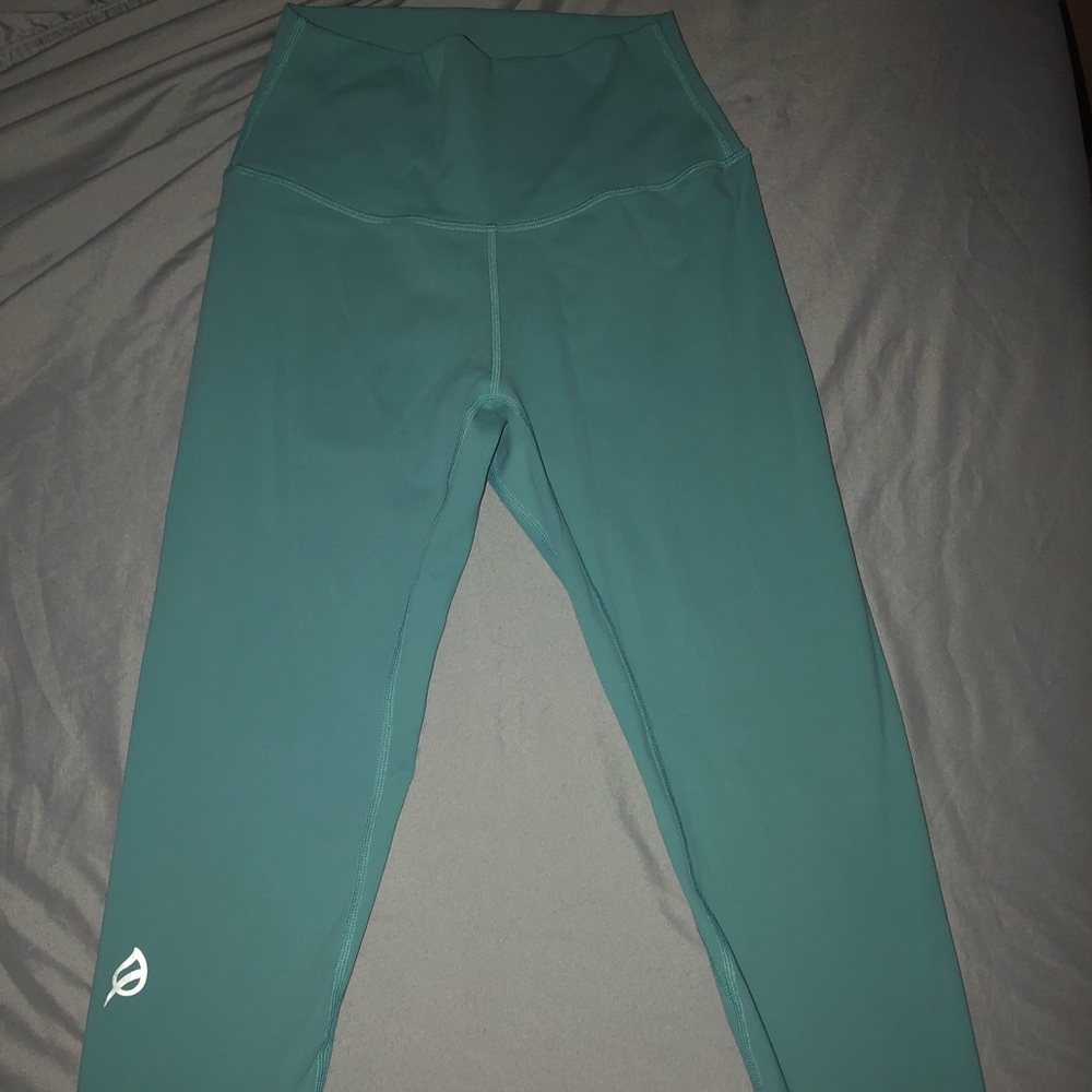 Sea foam ptula leggings